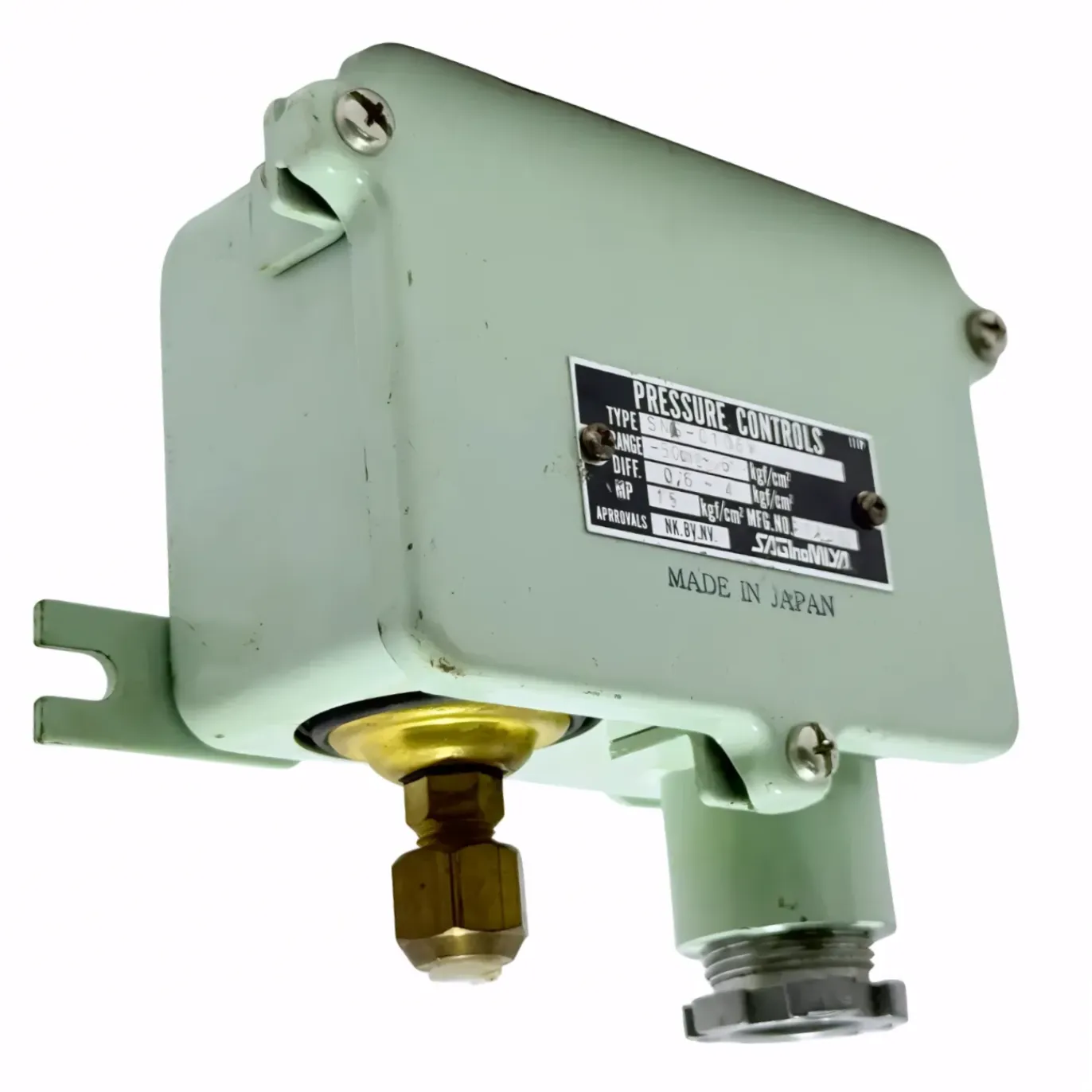 Saginomiya Pressure Controls SNS-C106W